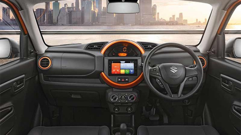 ४ तस्विरमा हेर्नुहोस् २२ लाख ९९ हजार रुपैयाँको सुजुकीको नयाँ कार