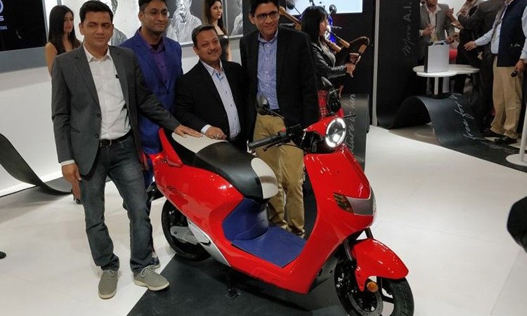 इलेक्ट्रीकमा थपियो अर्को स्टाइलिस स्कुटर, फुलचार्जमा ८० किमी माइलेज_img