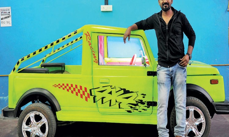 यो हो संसारकै सानो एसयूभी, निर्माणकर्ताको नाम गिनिज बुकमा_img