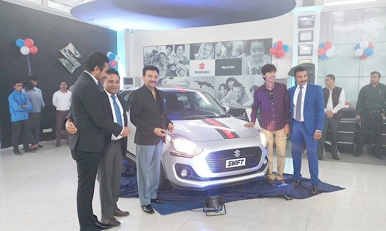 यसरी लञ्च भयो नेपालमा स्विफ्ट, यस्तो छ मूल्य र विशेषता (भिडियोसहित)_img