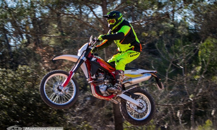 इटलियन एसडब्लुएम बाइक नेपाल आउँदै, यस्ता छन् विशेषता_img