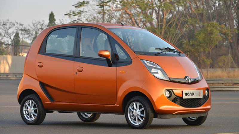 संसारकै सस्तो कार नानोको मूल्य यसरी भयो ३५ करोड