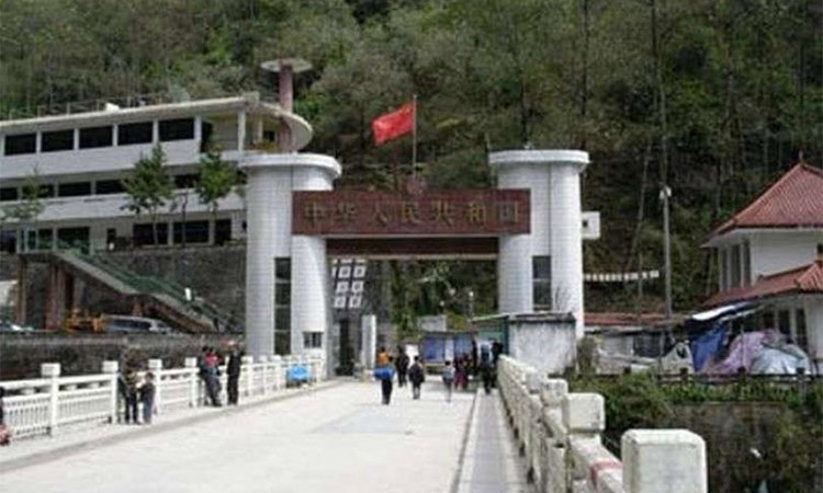 तातोपानी नाका सञ्चालनका लागि पहल गरिने_img