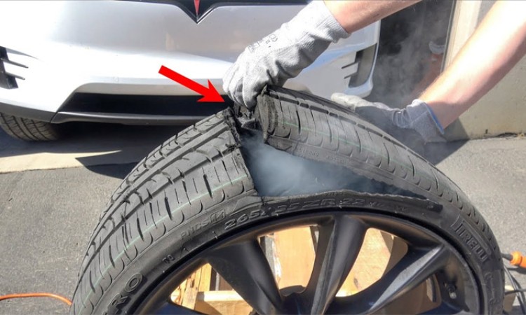 यस्तो छ बुलेटप्रुफ टेस्ला टायर (भिडियो सहित)_img