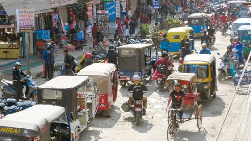 यसकारण चितवनको राजमार्गमा तीनपांग्रे सवारी सञ्चालनमा रोक