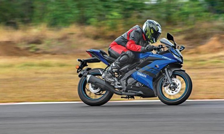 सस्तो स्पोर्ट बाइक आर–१५ भी ३ कहिले आउला नेपाली बजारमा ?_img