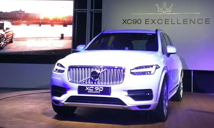 भोल्भोले भारतमै उत्पादन गर्ने भयो हाइब्रिड लक्जरी कार_img