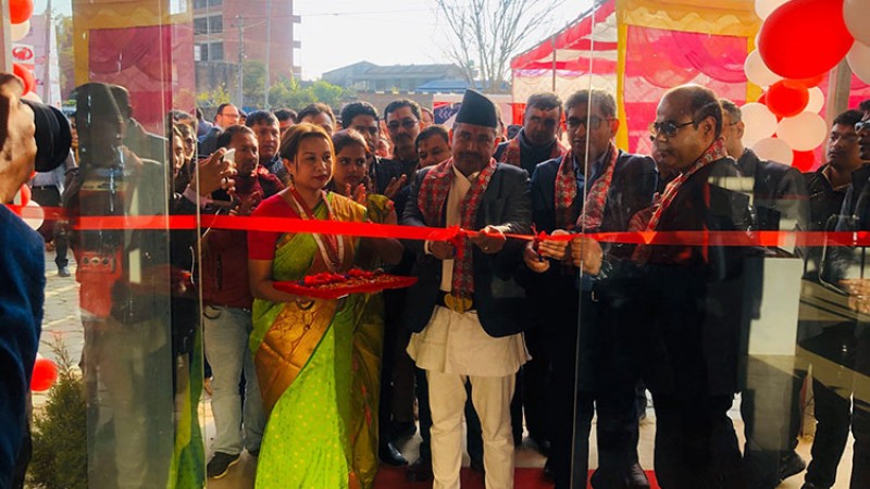 अग्नि ग्रुपद्वारा सिन्धुलीमा महिन्द्राको थ्रीएस शोरुम स्थापना