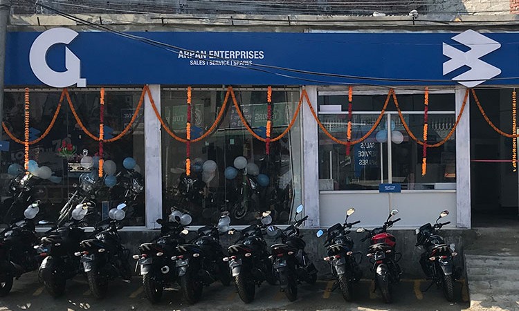 बजाजको नयाँ शोरुम स्याङ्जामा_img