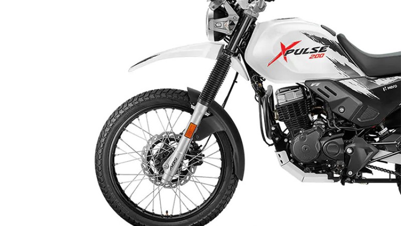 हिरो एक्सपल्स र रनर हकको मूल्यले तान्ला ग्राहक