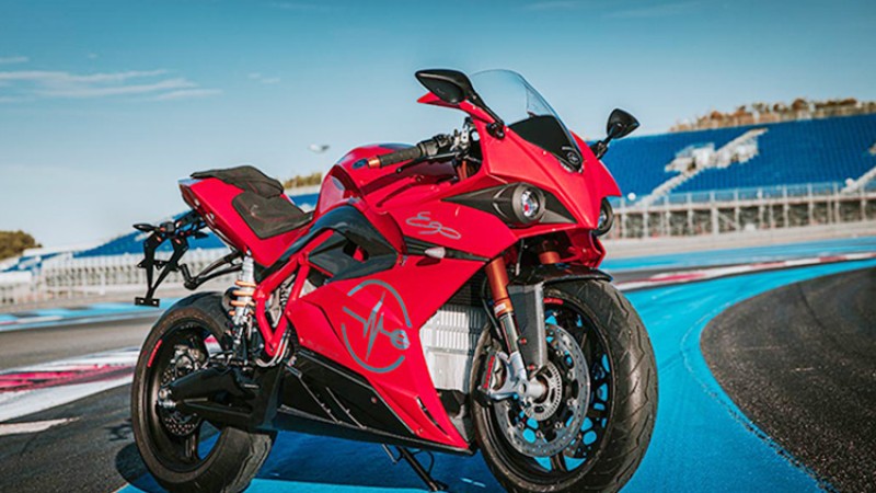 फुल चार्जमा ४०० किलोमिटर चलाउन मिल्ने सुपर बाइक