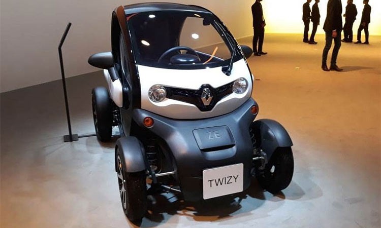 एक जना मात्र चढ्न मिल्ने ‘रेनो ट्वीजी’ (भिडियोसहित)_img