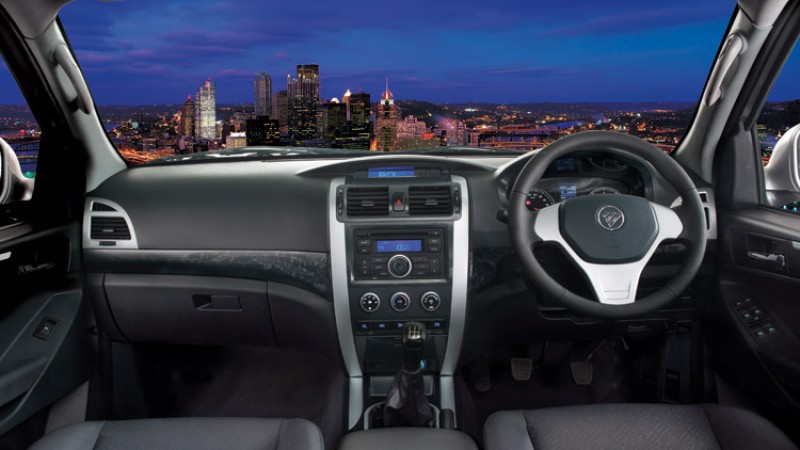 फोटोनको पीकअप र माइक्रोबस सार्वजनिक