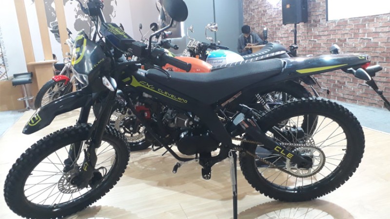 २ लाख ६९ हजारदेखि नै किन्न पाइन्छ डर्ट बाइक