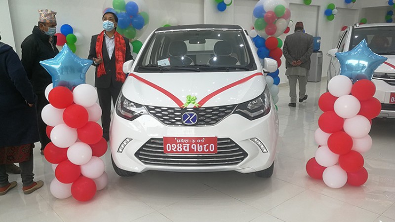 ५ लाख डाउन पेमेन्ट गरेर किन्न सकिने साना विद्युतीय कार