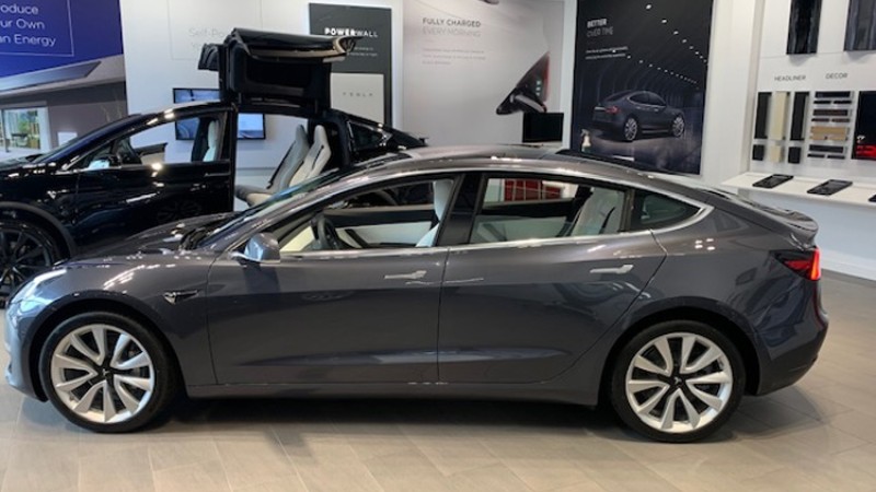 अन्डर विलिङमा गाडी आयात ! एउटै गाडीमा ३८ लाख ३६ हजार राजस्व चोरी