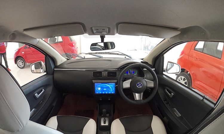 २३० किलोमिटर रेञ्ज दिने कारको मूल्य १९ लाख ५० हजार_img