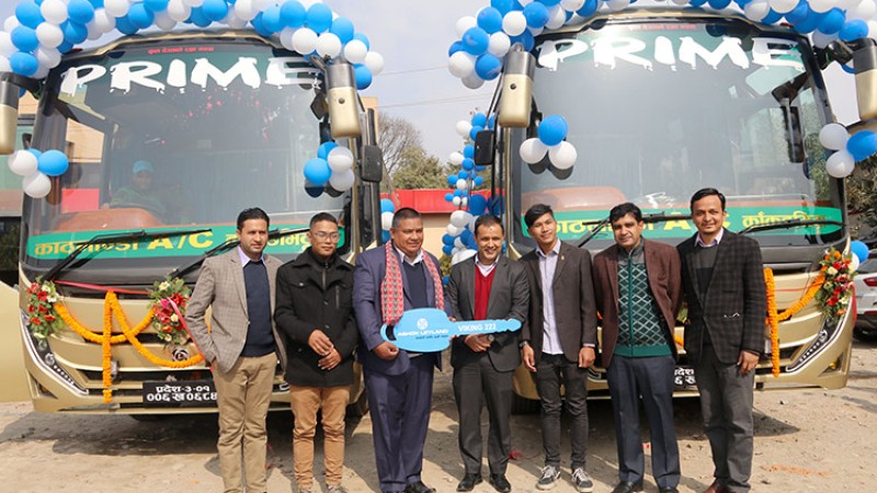 अशोक लेलैण्डले ग्राहकलाई हस्तान्त्रण गर्‍यो २०२१ मोडलका बस