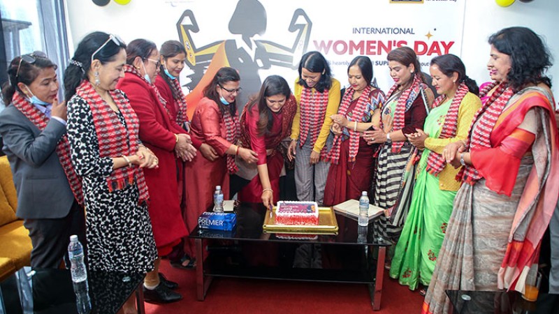 जेसीबीको हेभी उपकरणको तालिम लिन चाहने महिलालाई छात्रवृत्ति दिने घोषणा