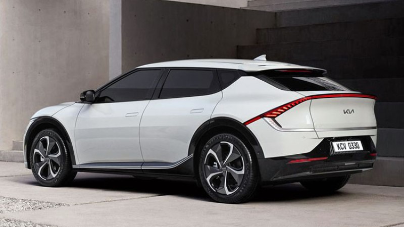 इभी-६ ले पायो ‘कार अफ दी इयर’, चाँडै नेपाल आउने