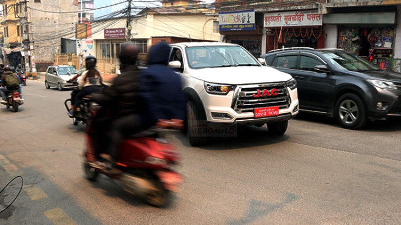 नेपालमा पहिलो पटक देखियो इलेक्ट्रीक पीकअप, यस्ता छन् फिचर
