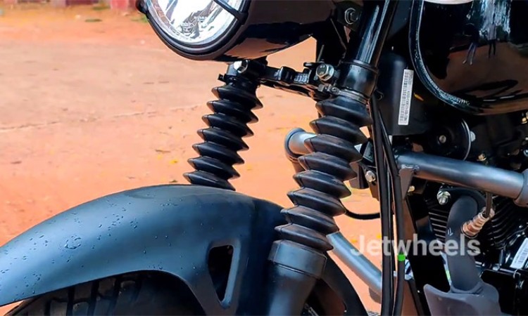 बजाजले ल्याउने भयो कम मूल्यको नयाँ मोटरसाइकल, यस्ता छन् फिचर_img