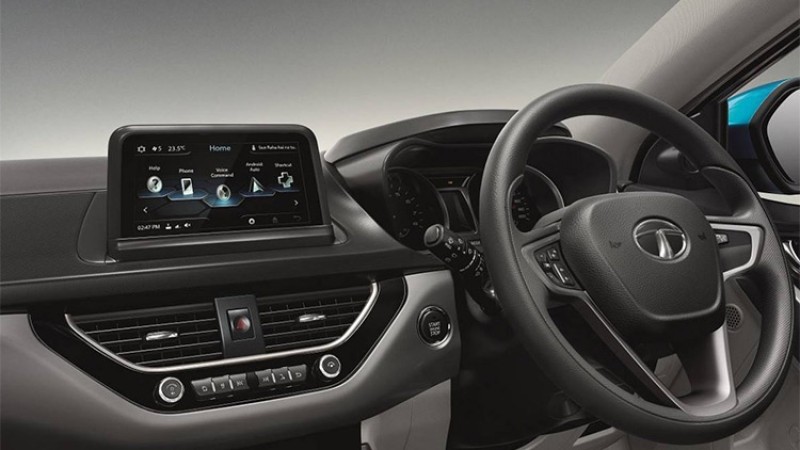 टाटा नेक्सन र अल्ट्रोजमा धेरै भाषा सपोर्ट गर्ने ‘भ्वाइस एसिस्टेन्स’