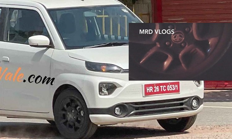 टोयोटाले भारतमा बनाउँदै कम मूल्यको इलेक्ट्रीक कार_img