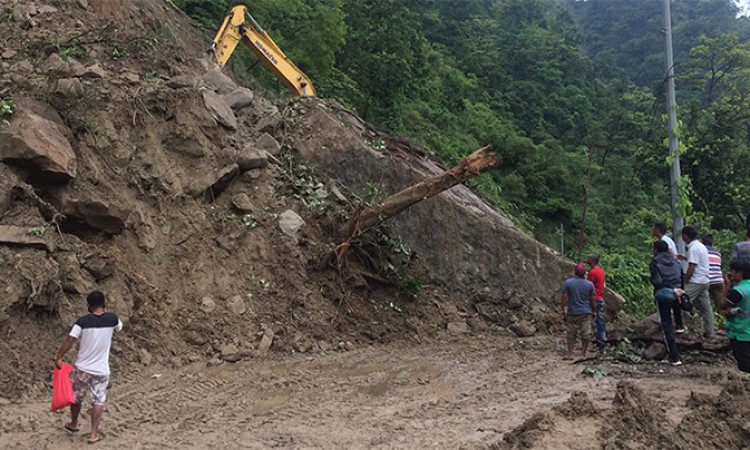 नारायणगढ-बुटवल खण्ड एकतर्फी सञ्चालनमा_img