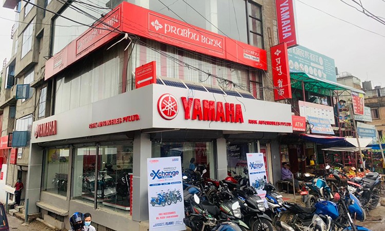 यामाहाको नयाँ स्कीमः मासिक किस्ता ७ हजारमा एफजेड मोटरसाइकल_img