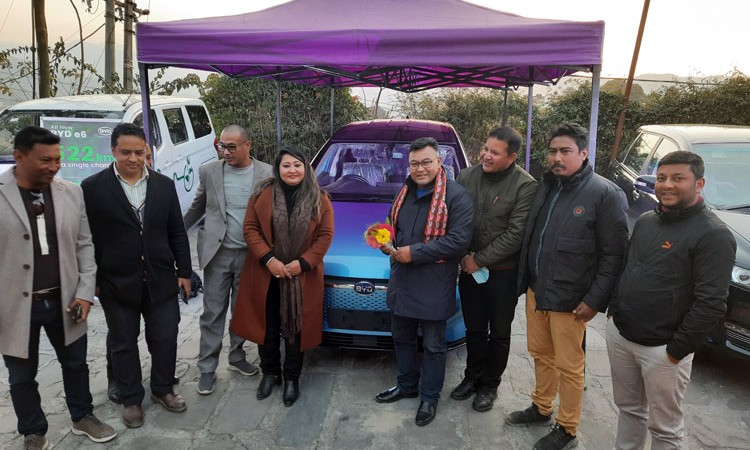 धुलिखेलमा बीवाइडीको ब्राण्ड प्रवद्र्धनात्मक कार्यक्रम_img