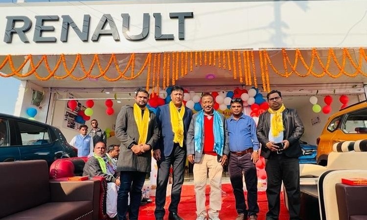 रेनोको नयाँ शोरुम लाहानमा_img