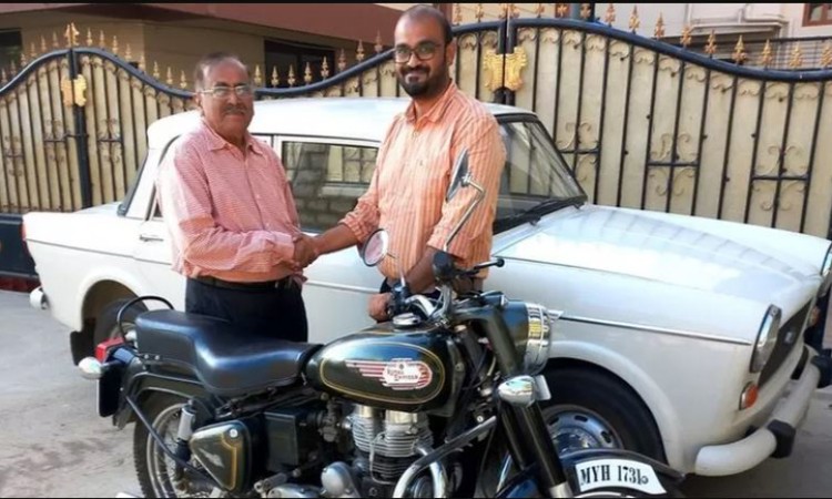 १५ वर्षको खोजीमा भेटियो ५० वर्षअघि किनेको बुलेट बाइक_img