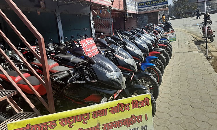 रिकन्डिसनमा थुप्रियो मोटरसाइकल, फाइनान्स सुविधा दिदै विक्रेता_img