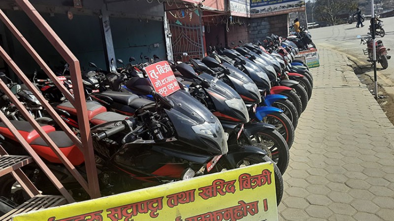 रिकन्डिसनमा थुप्रियो मोटरसाइकल, फाइनान्स सुविधा दिदै विक्रेता