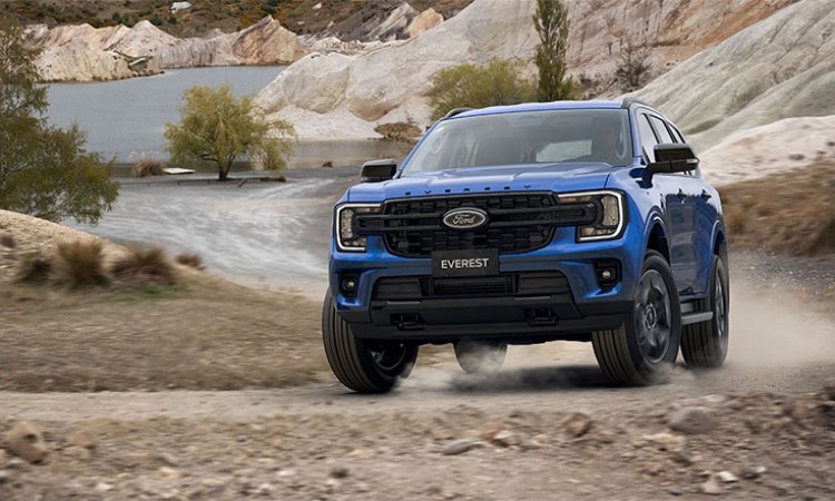 आयो नयाँ जेनेरेशन फोर्ड एभरेष्ट (फोटो फिचर)_img