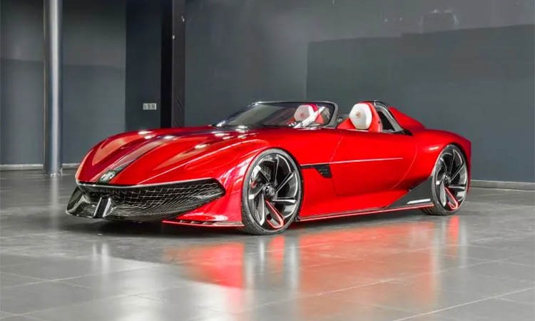 १५ वर्षमा फेरिएको एमजी, ८०० किमि रेन्जसहित ‘साइबरस्टर’_img