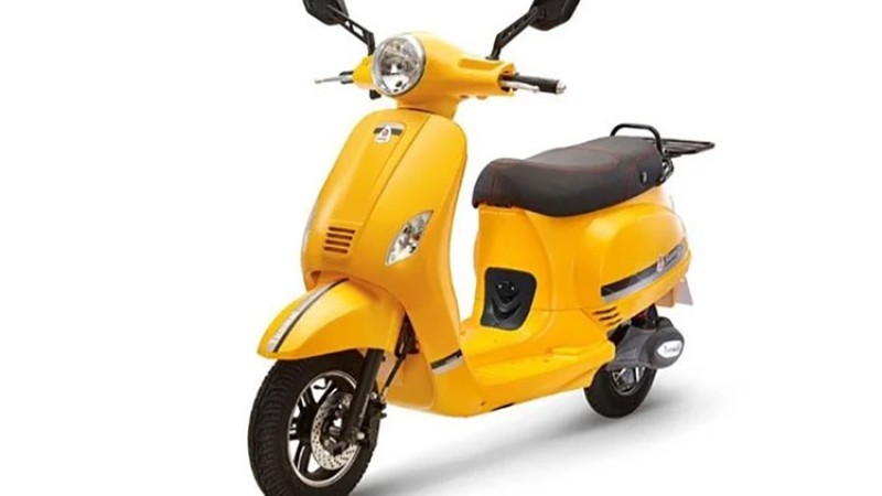 रेन्ज र रफ्तारको लागि उत्कृष्ट इलेक्ट्रीक स्कुटर सार्वजनिक