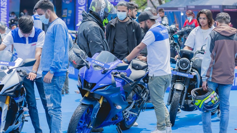 यामाहा आर १५ भी ४ नेपालमा सार्वजनिक, कति होला मूल्य