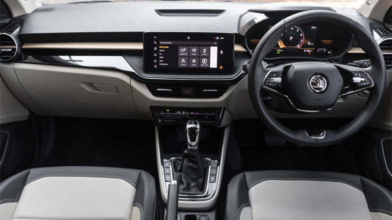 भारतमा सफलता चुमेका ४ कार नेपालमा विक्री सुरु हुन सकेनन्