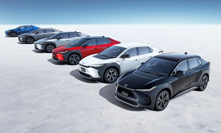 टोयोटा BZ4X ईभीमा समस्या, २७ सय कार तत्काल नचलाउन आग्रह_img