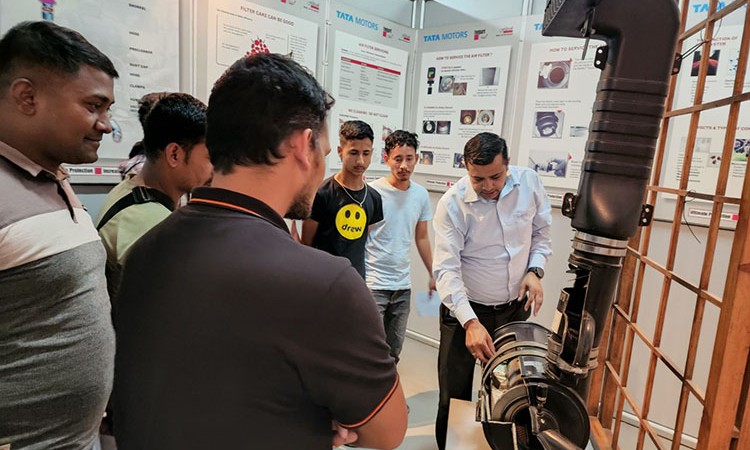टाटाले दियो ८९५ जना सवारी चालकलाई प्रशिक्षण_img