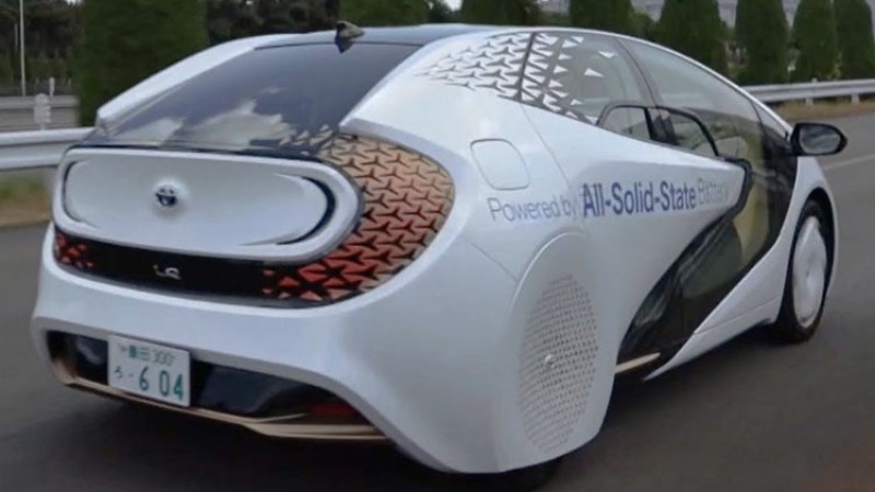 ३५ वर्ष आयु भएको ब्याट्रीमा टोयोटाको इलेक्ट्रीक कार