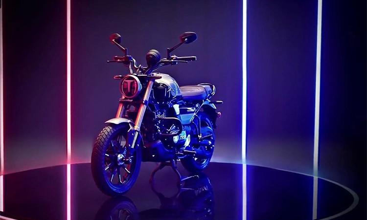 २२५ सीसी इन्जिनमा टीभीएस रोनीन सार्वजनिक_img