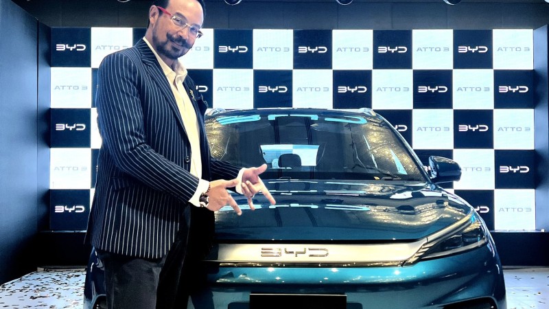 बीवाइडीको इलेक्ट्रीक कार किन्नेलाई नबिल बैंकले कर्जा दिने, यस्तो छ ब्याजदर