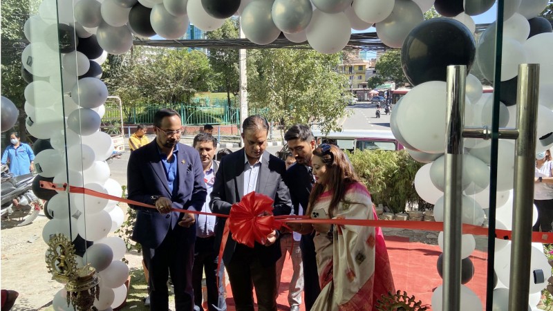 बीवाइडीको शोरुम नक्साल नारायणचौरमा, आचार्यले गरे उद्घाटन