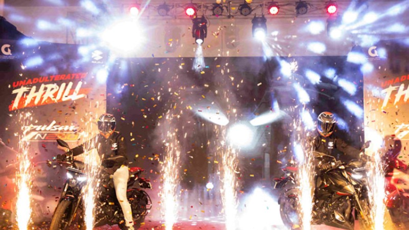 बजाज पल्सर एन २५० र एन १६० नेपाली बजारमा