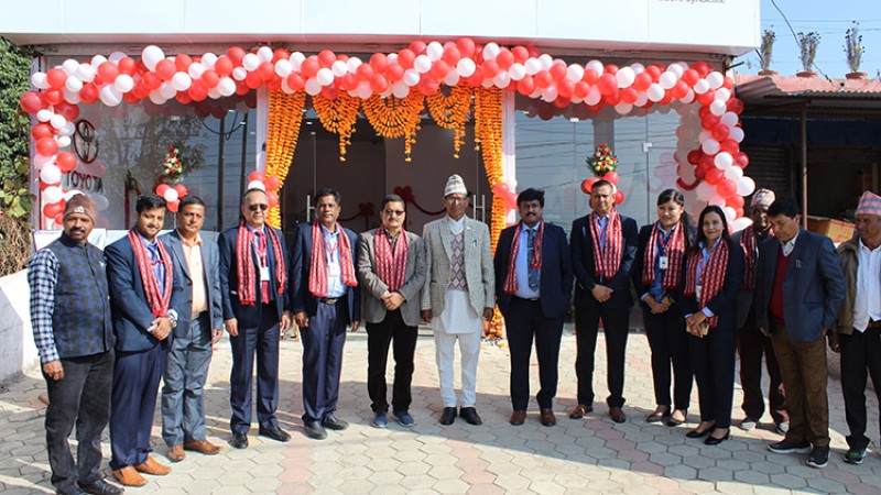 सुर्खेतमा खोल्यो टोयोटाले नयाँ शोरुम
