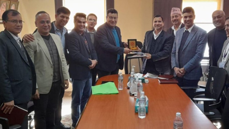 गाडी बेच्ने वातावरण बनाउन नाडाको माग, गाडी छुटाउन विभागको आग्रह