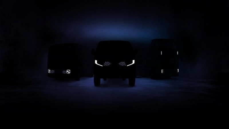 अटो एक्स्पोमा स्विच ब्राण्डका ३ ईभी